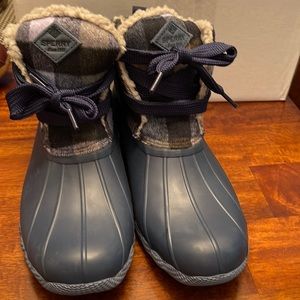 Womens plaid fleece Sperry duck boot